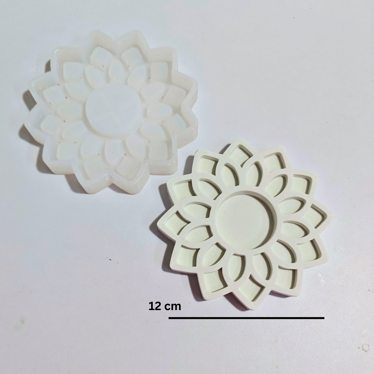 Kalakruti Tealight Holder Mold - Image 1